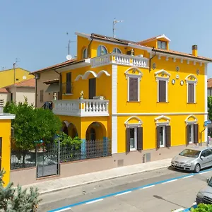 La Casa Di Bianca Bed & Breakfast Follonica